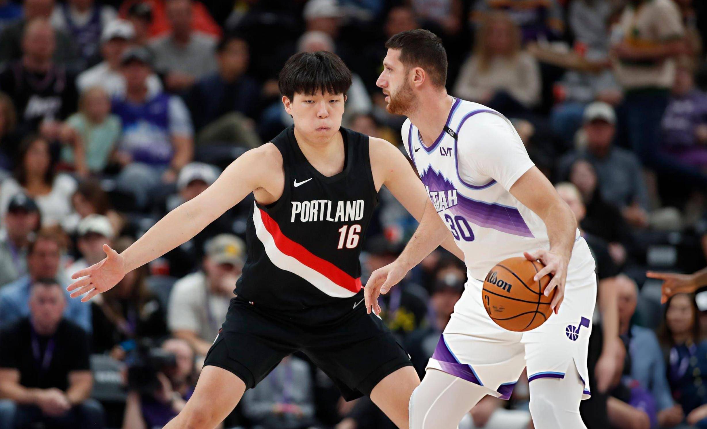 爱游戏app-今晨波特兰开拓者备战CBA常规赛迈阿密热火围绕NBA常规赛单刀错失，风云突变多伦多猛龙国际比赛日状态回暖瞬间刷屏的简单介绍